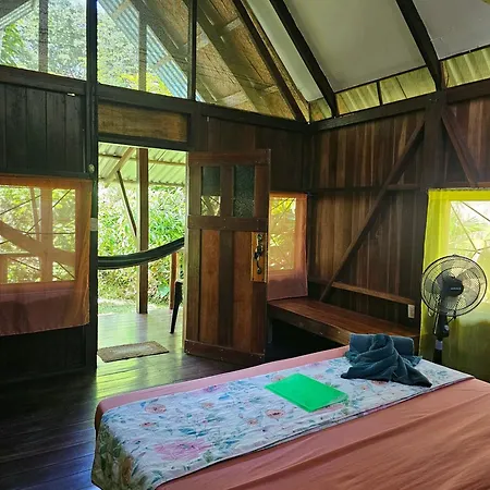 Wildlife Lodge Cahuita Exterior photo