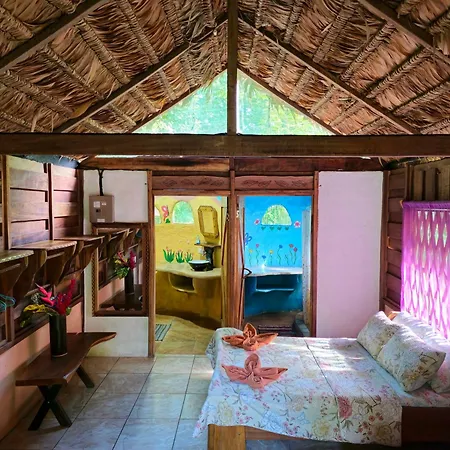 Wildlife Lodge Cahuita Exterior photo